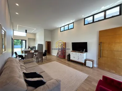 Casa com 4 Quartos à venda, 200m² no Córrego Grande, Florianópolis