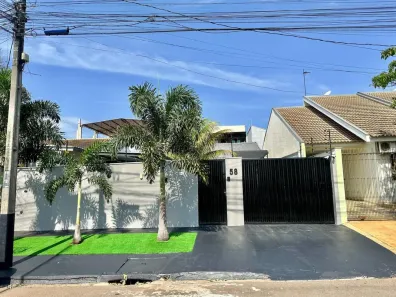 Casa com 2 Quartos à venda, 174m² no Loteamento Sumaré, Maringá