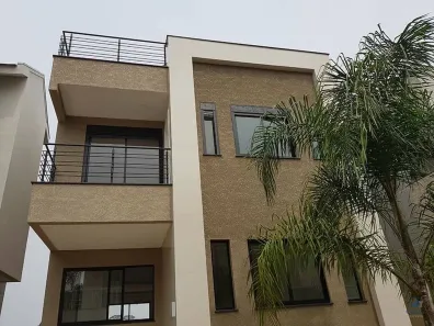 Casa com 4 Quartos à venda, 264m² no Campo Comprido, Curitiba