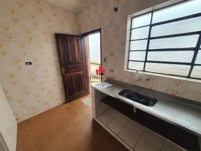 Casa com 3 Quartos à venda, 192m² no Vila Santo Estevão, São Paulo