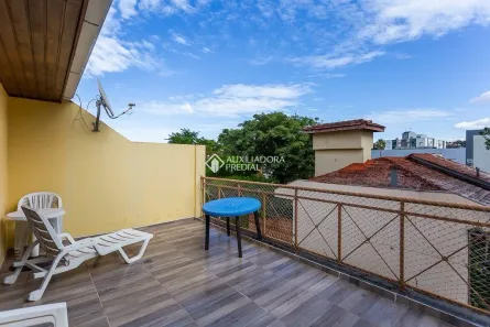 Casa de Condomínio com 3 Quartos à venda, 185m² no Teresópolis, Porto Alegre