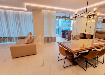 Apartamento com 3 Quartos à venda, 132m² no Meia Praia, Itapema