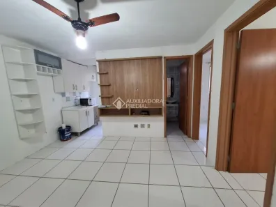 Apartamento com 2 Quartos à venda, 38m² no Mário Quintana, Porto Alegre