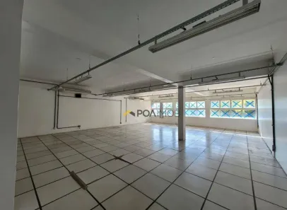 Prédio Comercial para alugar, 4900m² no Navegantes, Porto Alegre
