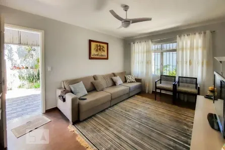 Casa com 3 Quartos à venda, 164m² no Centro, Diadema