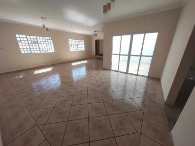 Casa com 3 Quartos para alugar, 200m² no Parque Alto Taquaral, Campinas