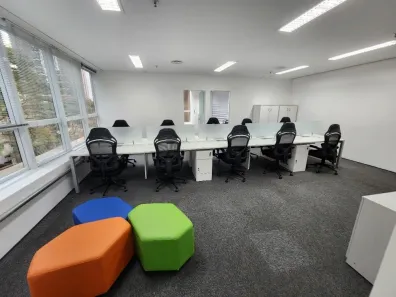 Sala Comercial para alugar, 110m² no Cidade Monções, São Paulo