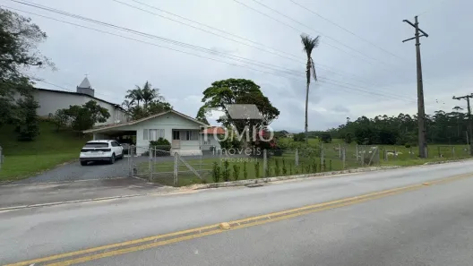 Fazenda/Sítio com 3 Quartos à venda, 80778m² no Barracão, Gaspar