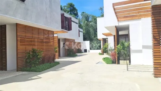 Casa de Condomínio com 3 Quartos à venda, 207m² no Camburi, São Sebastião