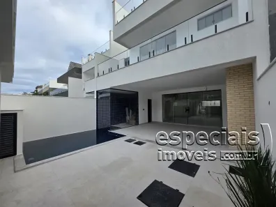 Casa de Condomínio com 3 Quartos à venda, 311m² no Recreio dos Bandeirantes, Rio de Janeiro