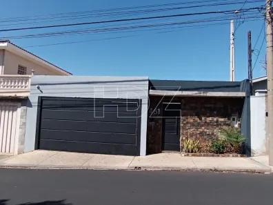 Casa com 3 Quartos à venda, 210m² no Centro, Araraquara