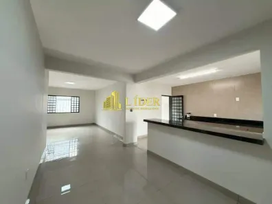 Casa com 3 Quartos à venda, 200m² no Vigilato Pereira, Uberlândia