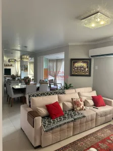 Apartamento com 3 Quartos à venda, 147m² no Centro, Florianópolis