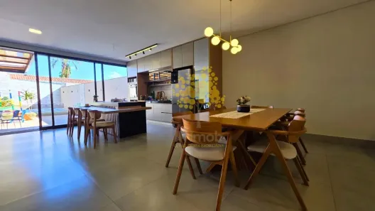 Casa de Condomínio com 4 Quartos à venda, 400m² no Guará I, Brasília