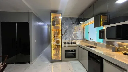 Casa com 3 Quartos à venda, 100m² no Parque dos Pirineus, Anápolis