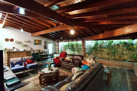 Casa com 6 Quartos à venda, 600m² no Jardim Leonor, São Paulo