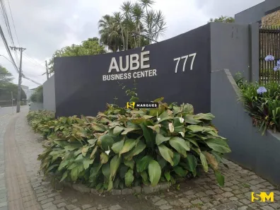 com 1 Quarto para alugar, 24m² no Boa Vista, Joinville