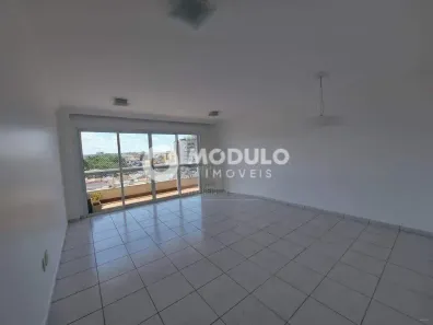 Apartamento com 3 Quartos à venda, 125m² no Saraiva, Uberlândia