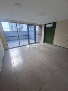 Sala Comercial à venda, 50m² no Passo da Areia, Porto Alegre