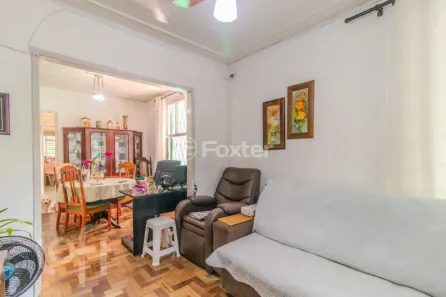 Casa com 3 Quartos à venda, 130m² no Cristal, Porto Alegre