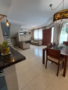 Casa de Condomínio com 4 Quartos para alugar, 153m² no Turu, São Luís