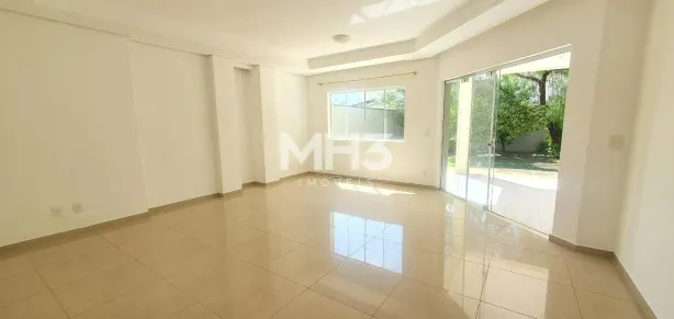 Casa de Condomínio com 3 Quartos para alugar, 180m² no Betel, Paulínia