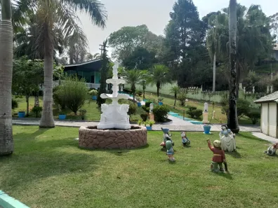 Fazenda/Sítio com 20 Quartos para alugar, 1000m² no Pirucaia, Mairiporã