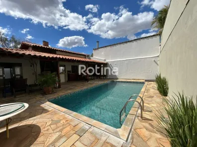 Casa com 3 Quartos à venda, 300m² no Morada da Colina, Uberlândia