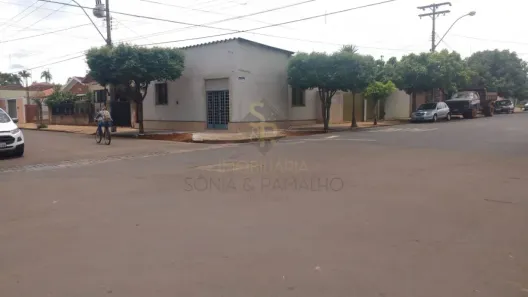 Imóvel Comercial à venda, 223m² no Centro, Brodowski