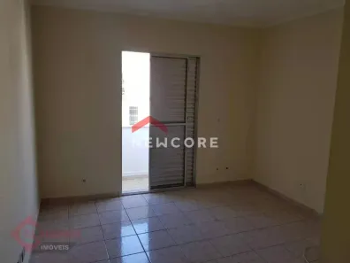 Sobrado com 3 Quartos à venda, 200m² no Vila Ivone, São Paulo