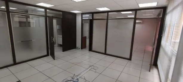 Sala Comercial à venda, 68m² no Loteamento Center Santa Genebra, Campinas