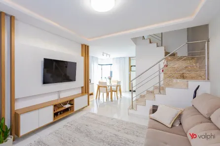 Sobrado com 3 Quartos à venda, 122m² no Boqueirão, Curitiba