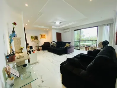 Apartamento com 3 Quartos à venda, 215m² no Tombo, Guarujá