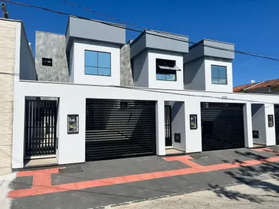 Sobrado com 3 Quartos à venda, 108m² no Passa Vinte, Palhoça