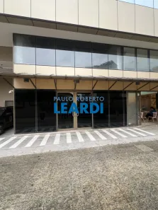 Ponto Comercial para alugar, 57m² no Dezoito do Forte Empresarial/Alphaville., Barueri