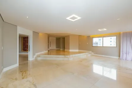 Apartamento com 4 Quartos à venda, 441m² no Água Verde, Curitiba
