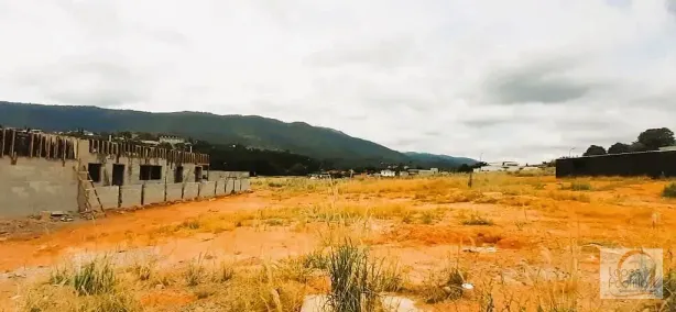 Lote/Terreno à venda, 10m² no San Fernando Valley, Atibaia