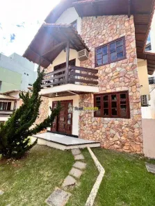 Casa com 4 Quartos à venda, 354m² no Riviera Fluminense, Macaé