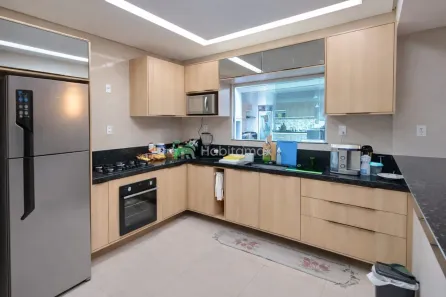 Casa com 4 Quartos à venda, 281m² no Ponta Negra, Manaus