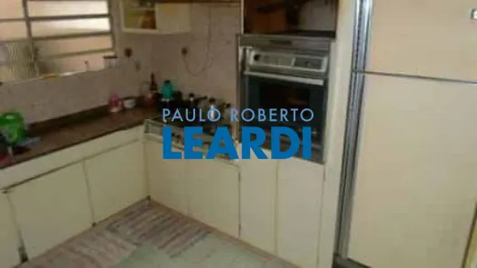 Casa com 3 Quartos à venda, 400m² no Vila Bastos, Santo André