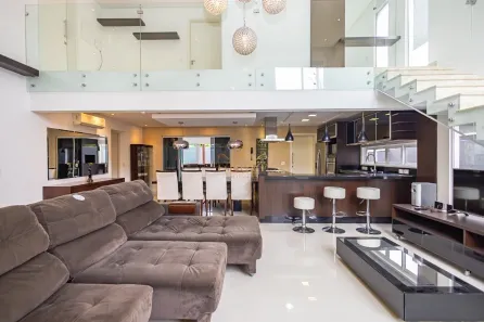 Casa de Condomínio com 4 Quartos à venda, 224m² no Butiatuvinha, Curitiba