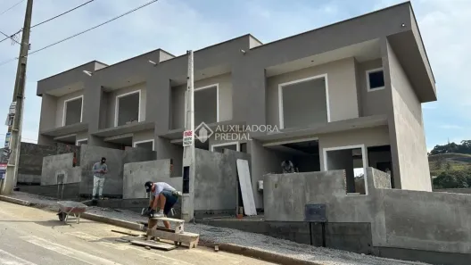 Sobrado com 2 Quartos à venda, 115m² no Forquilhas, São José