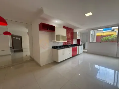 Casa com 6 Quartos à venda, 200m² no Feu Rosa, Serra