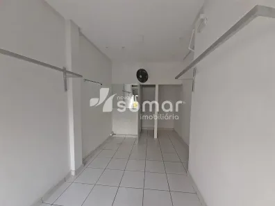 Ponto Comercial para alugar, 20m² no Centro, Divinópolis