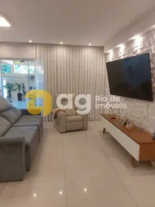 Casa com 3 Quartos à venda, 324m² no Bento Ribeiro, Rio de Janeiro