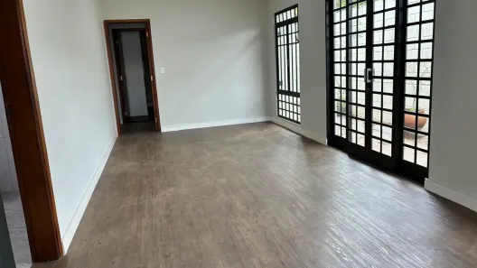 Casa com 3 Quartos para alugar, 154m² no Fazenda São Quirino, Campinas