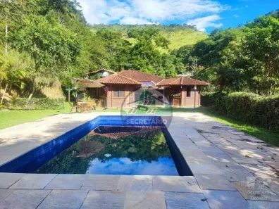 Casa com 3 Quartos à venda, 10000m² no Pedro do Rio, Petrópolis