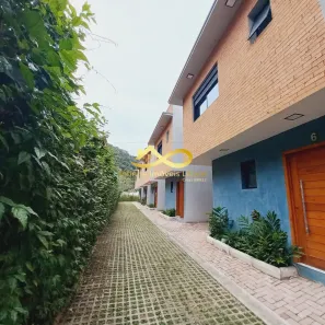 Casa de Condomínio com 3 Quartos à venda, 180m² no Camburi, São Sebastião