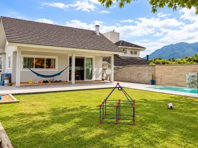 Casa de Condomínio com 3 Quartos à venda, 205m² no Sul do Rio, Santo Amaro da Imperatriz