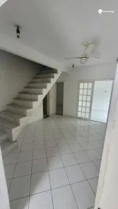 Casa com 2 Quartos para alugar, 97m² no Centro, Nova Iguaçu
